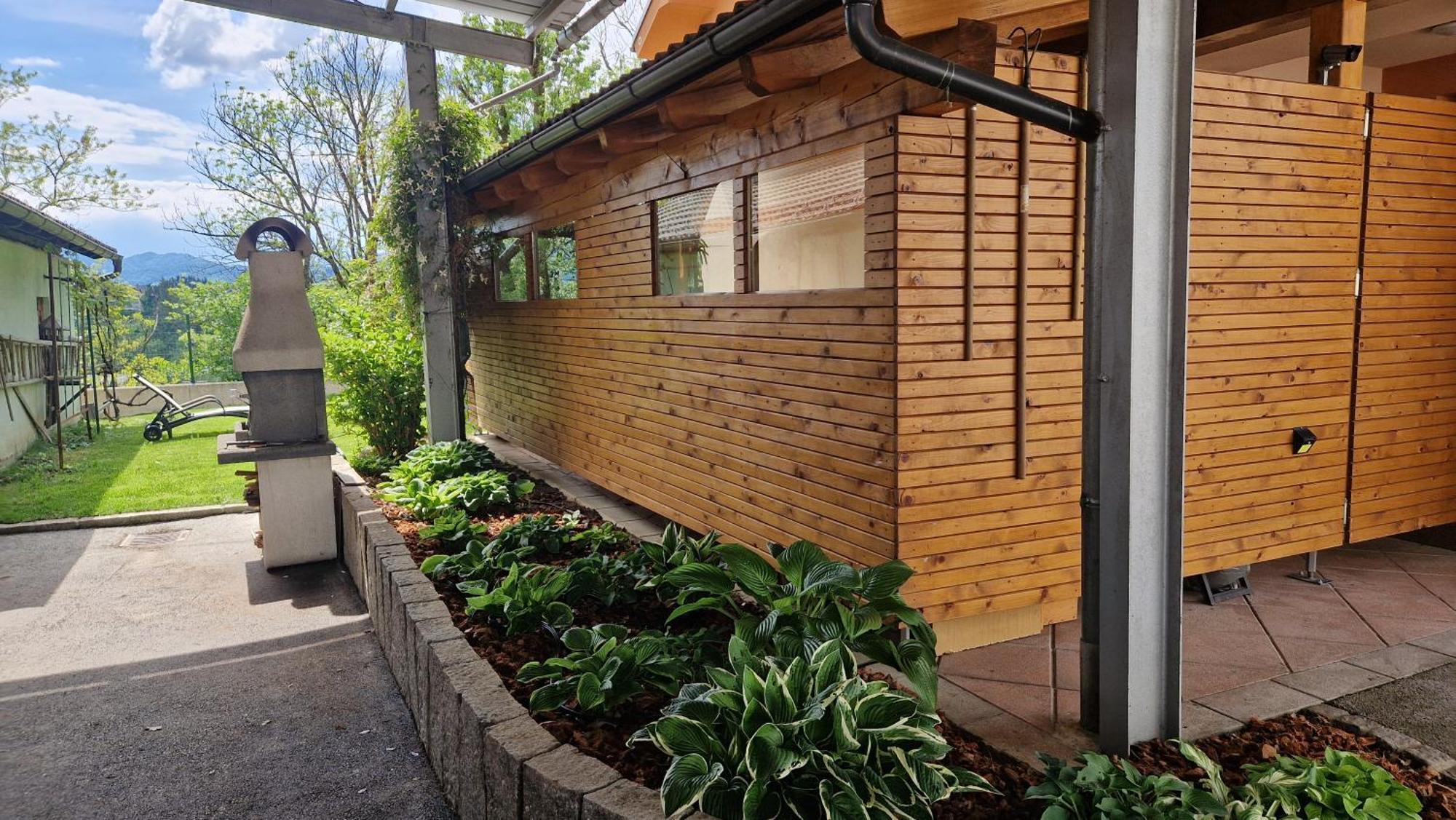 Hisa Bizjak Kranj Exterior foto